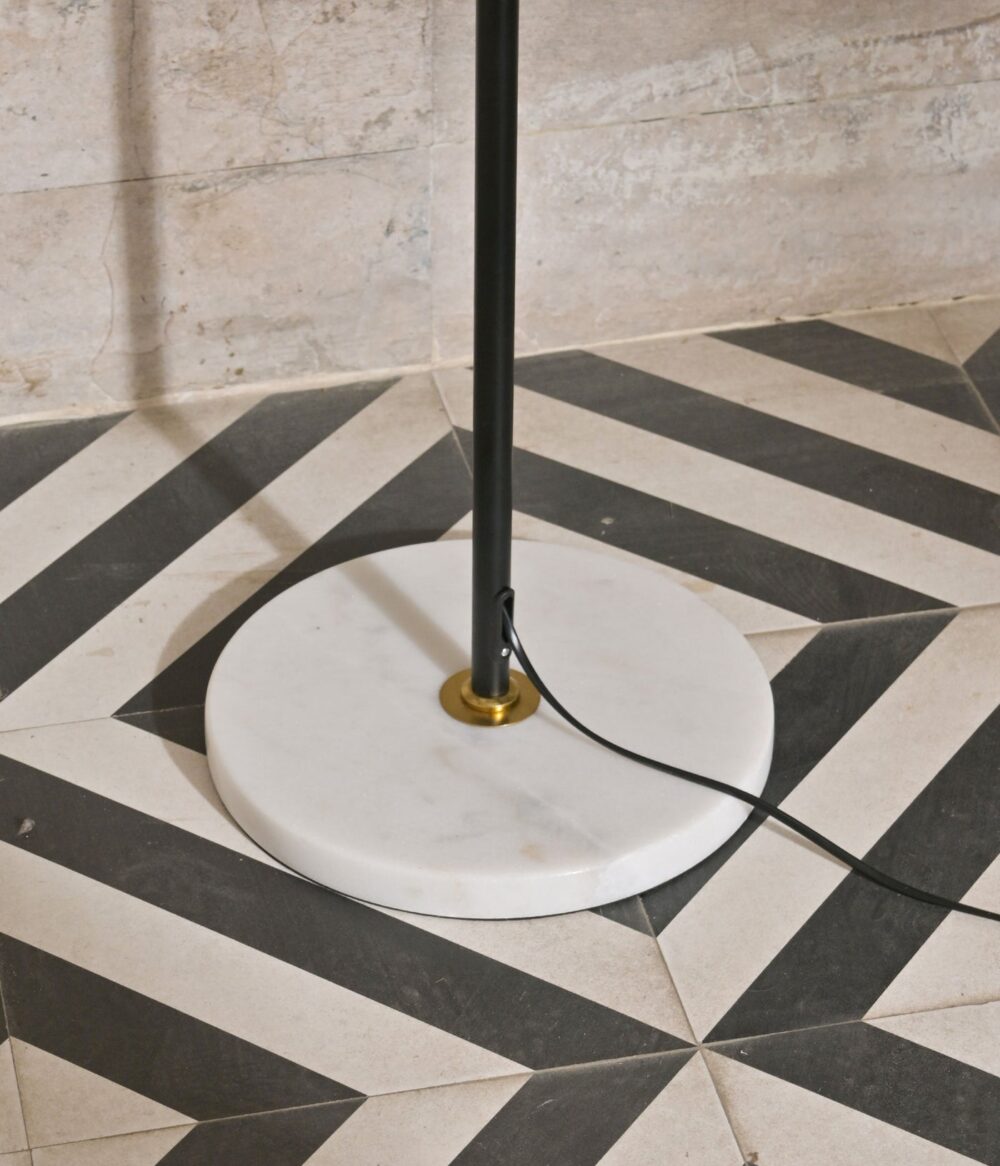 Modern Gold & Black Floor Lamp with Amber Glass Globes – Luxury Standing Light for Living Room, Bedroom, Office - Image 6
