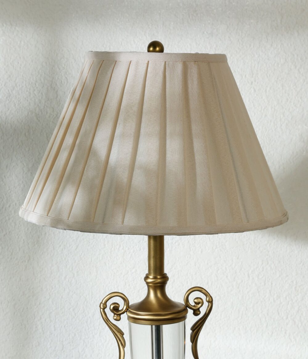 Elegant Vintage Crystal Table Lamp with Pleated Fabric Shade – Antique Brass Finish, Decorative Bedside & Living Room Lamp - Image 5