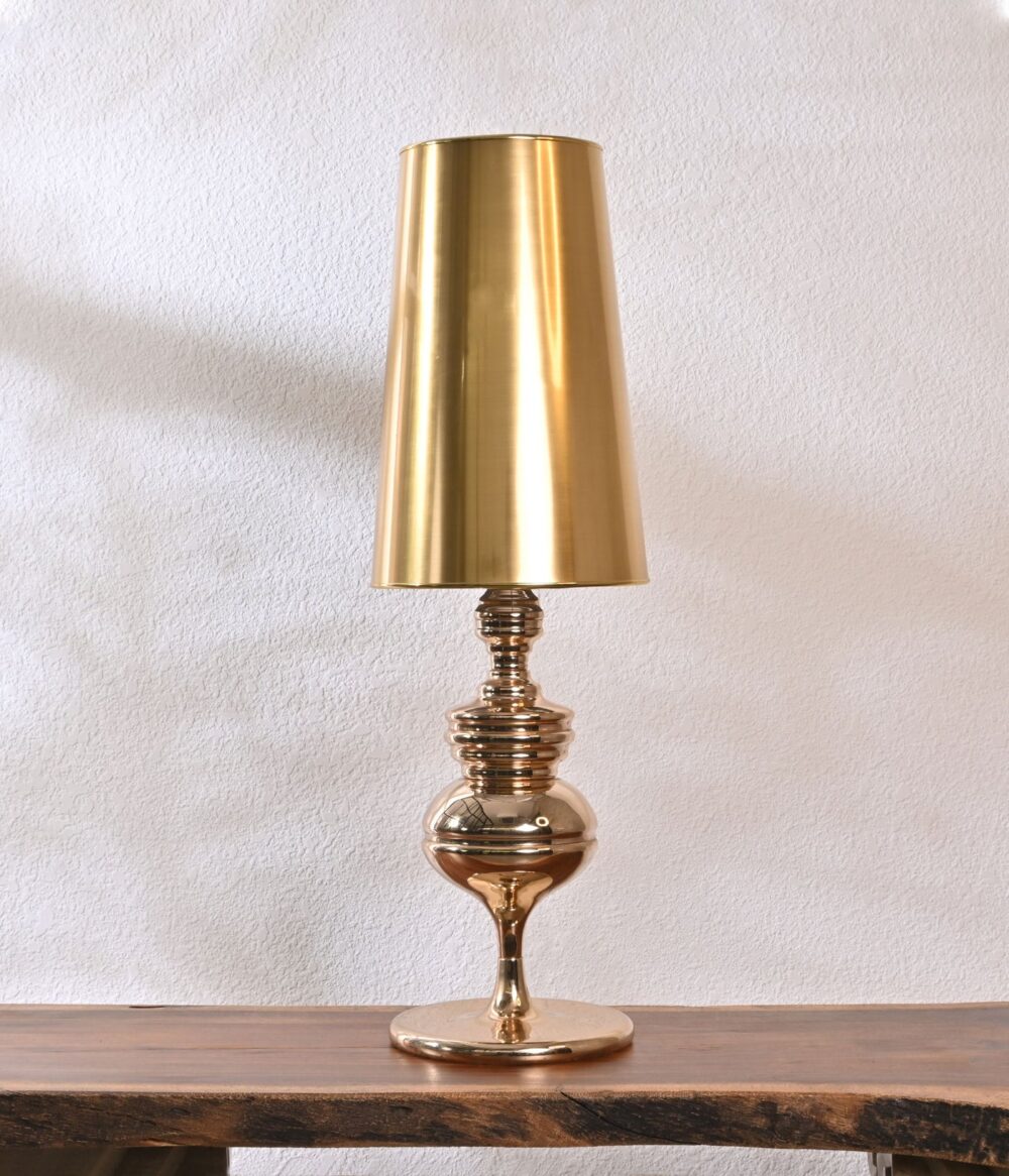 Luxury Gold Metal Table Lamp with Polished Brass Finish – Modern Decorative Accent Light for Living Room, Bedroom, Office