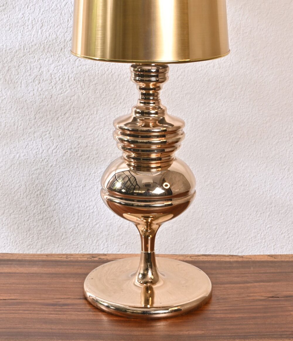 Luxury Gold Metal Table Lamp with Polished Brass Finish – Modern Decorative Accent Light for Living Room, Bedroom, Office - Image 5